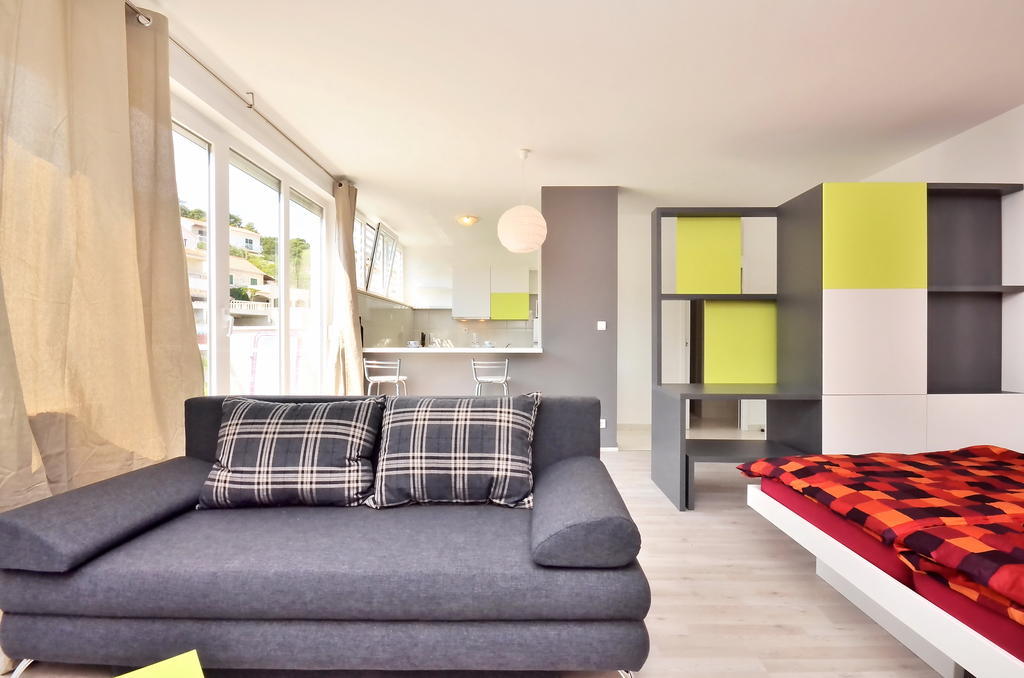 Bretia Apartments 수티반 외부 사진