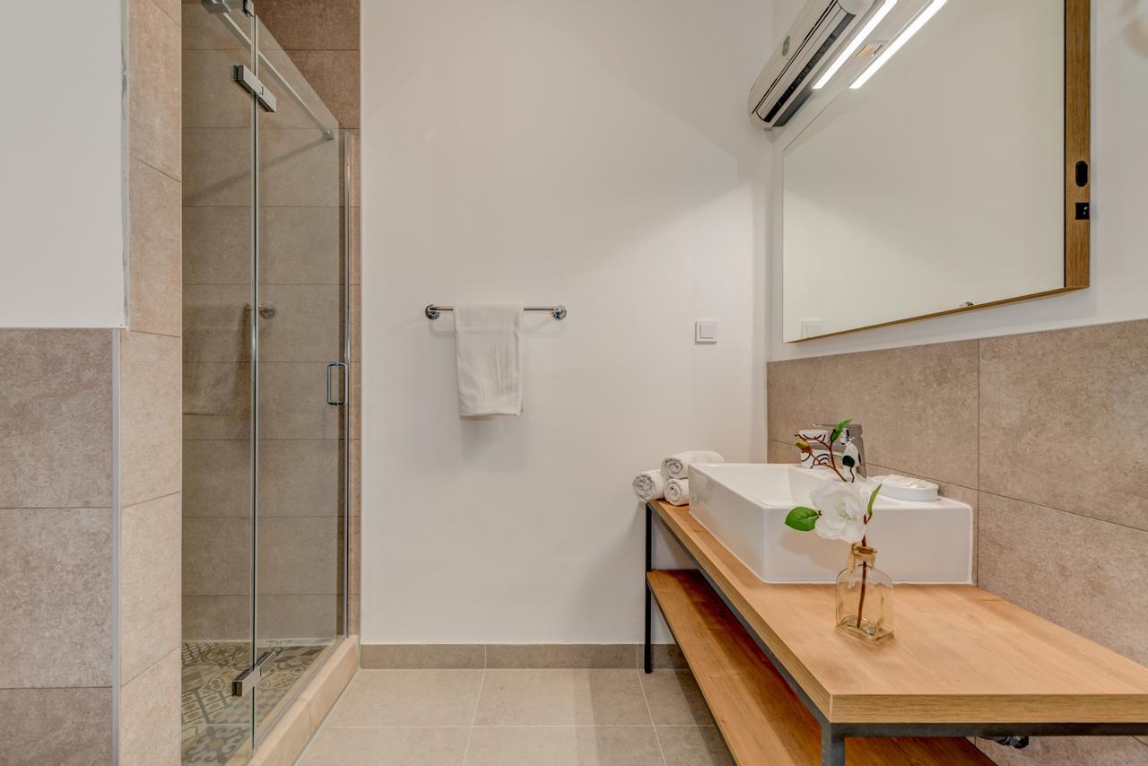 Bretia Apartments 수티반 외부 사진