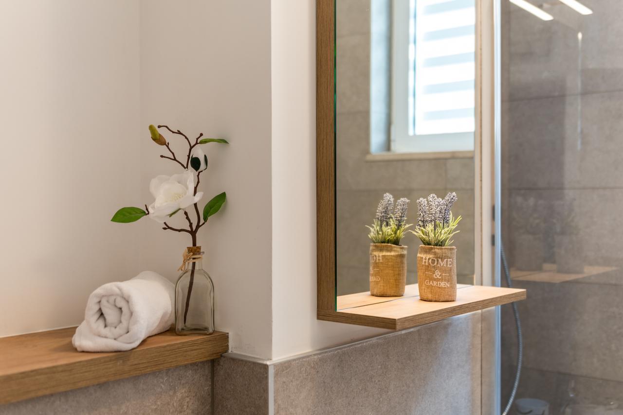 Bretia Apartments 수티반 외부 사진