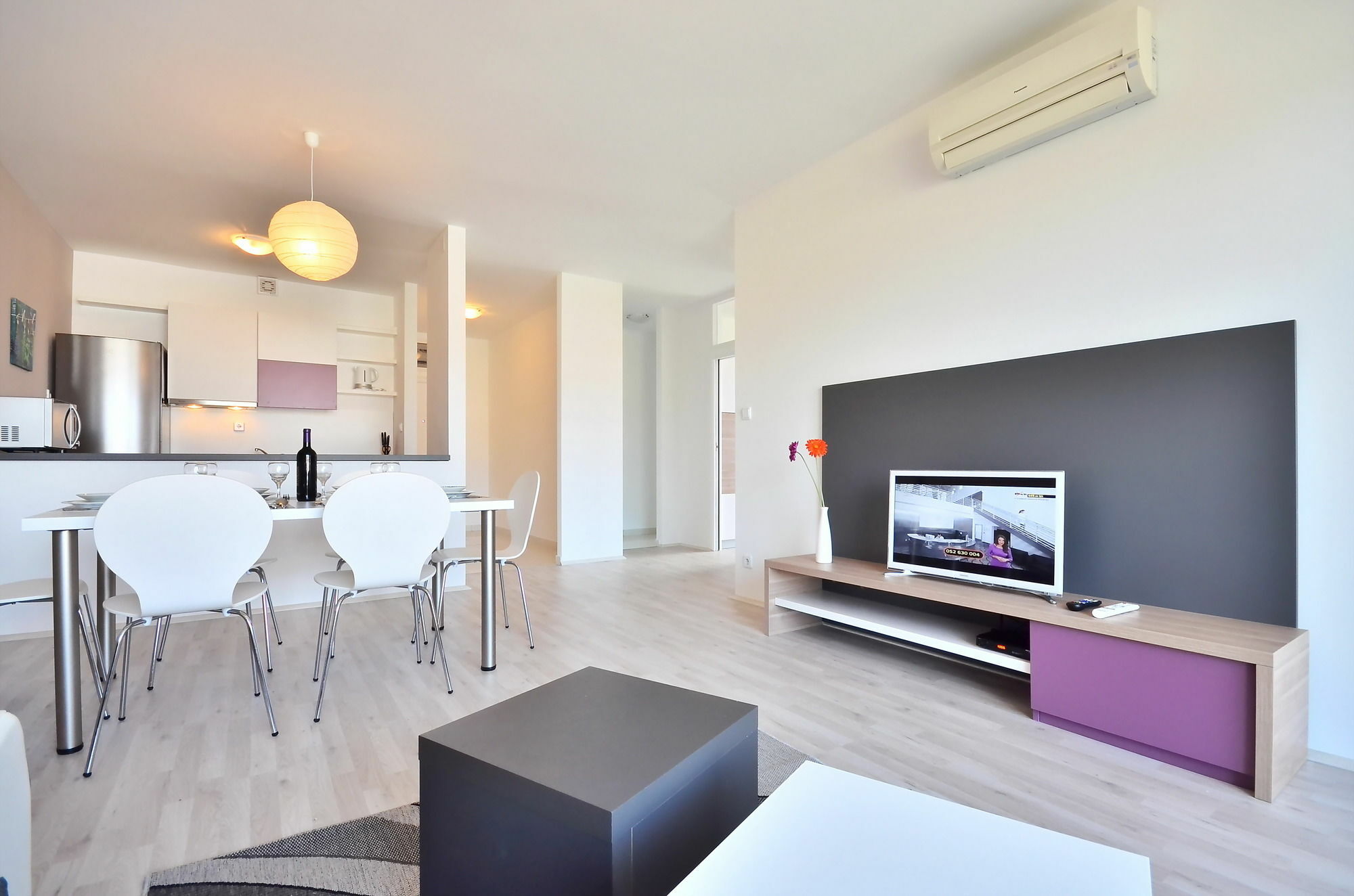 Bretia Apartments 수티반 외부 사진