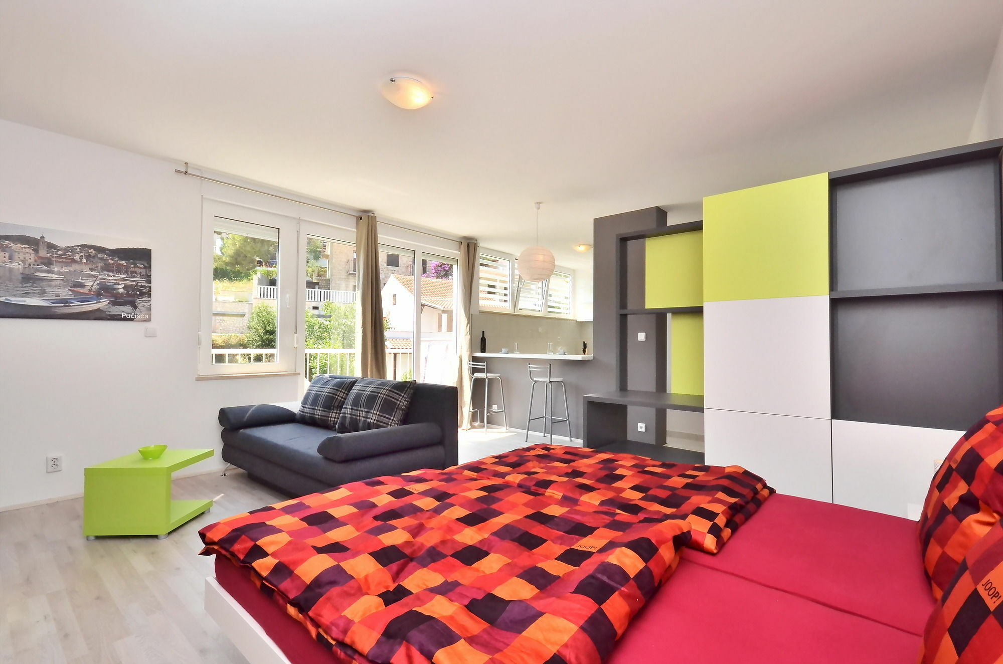 Bretia Apartments 수티반 외부 사진